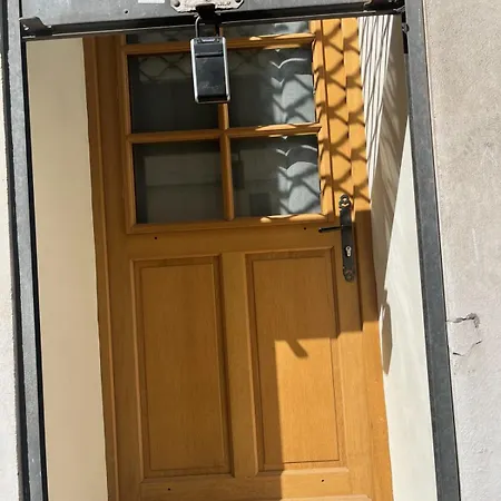 Toulon Apartman *